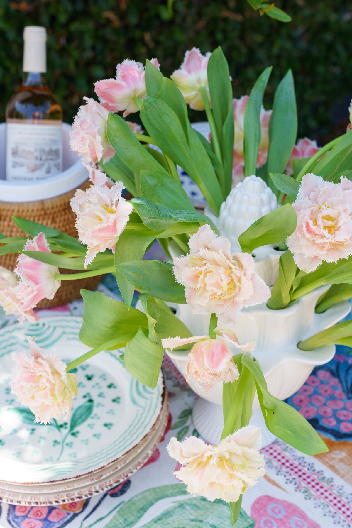 Large Artichoke Tulipiere, Assorted Colors