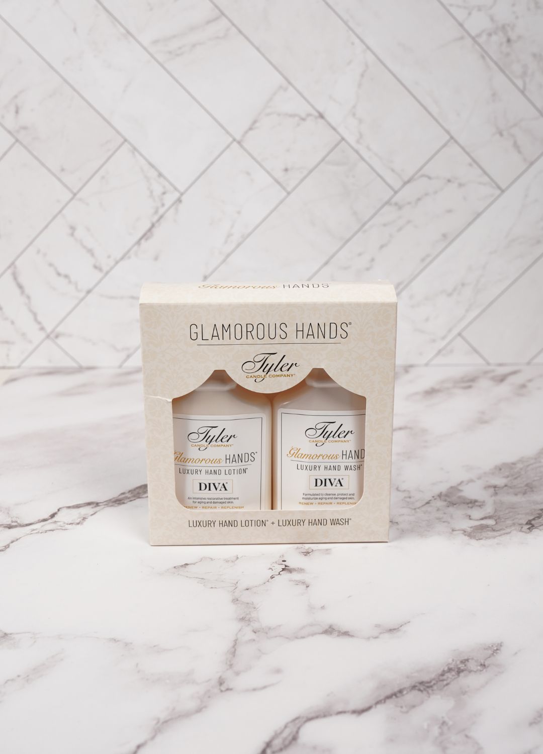 Glamorous Hands, Diva