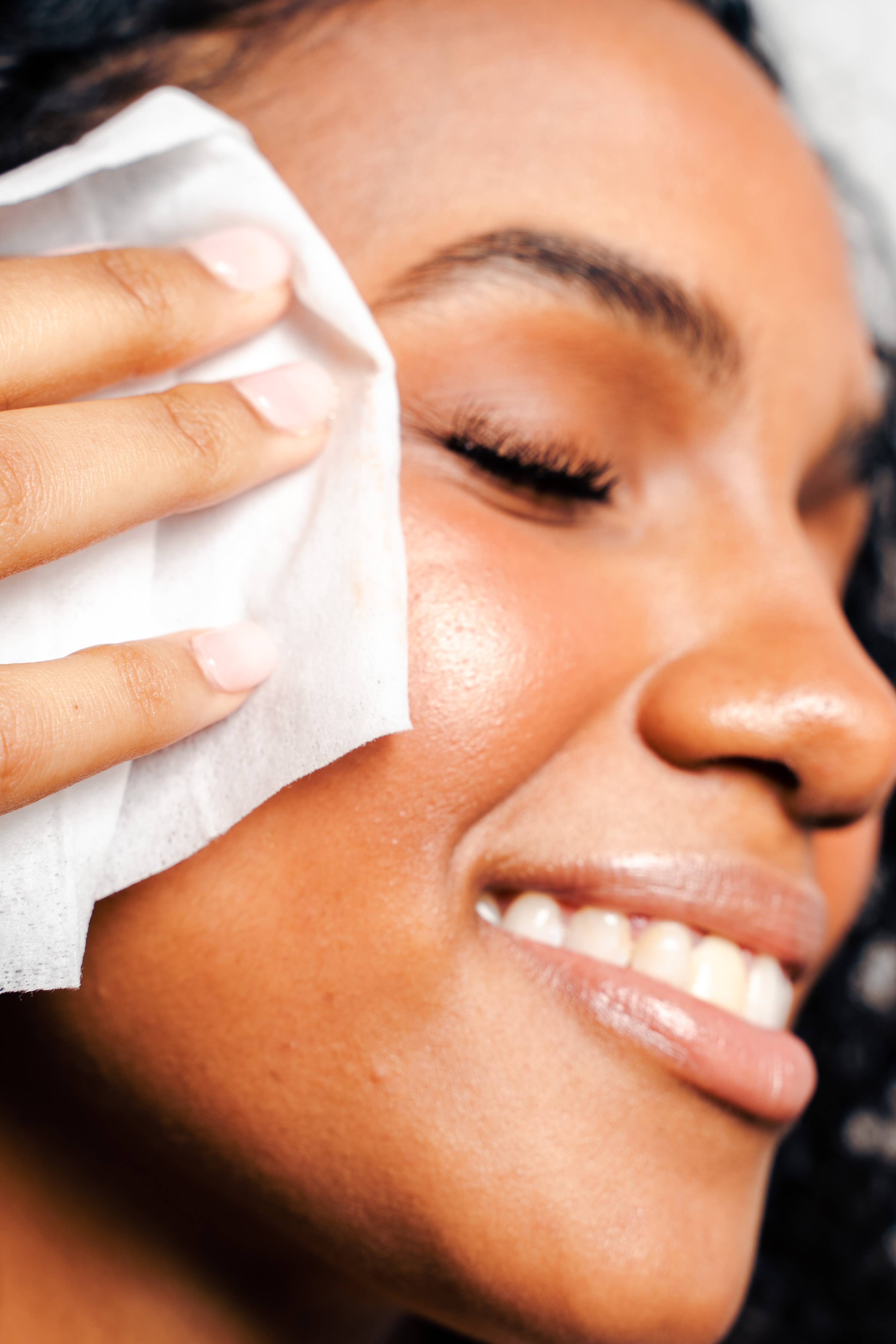Après Beauty | Cool + Glow Facial Towelettes