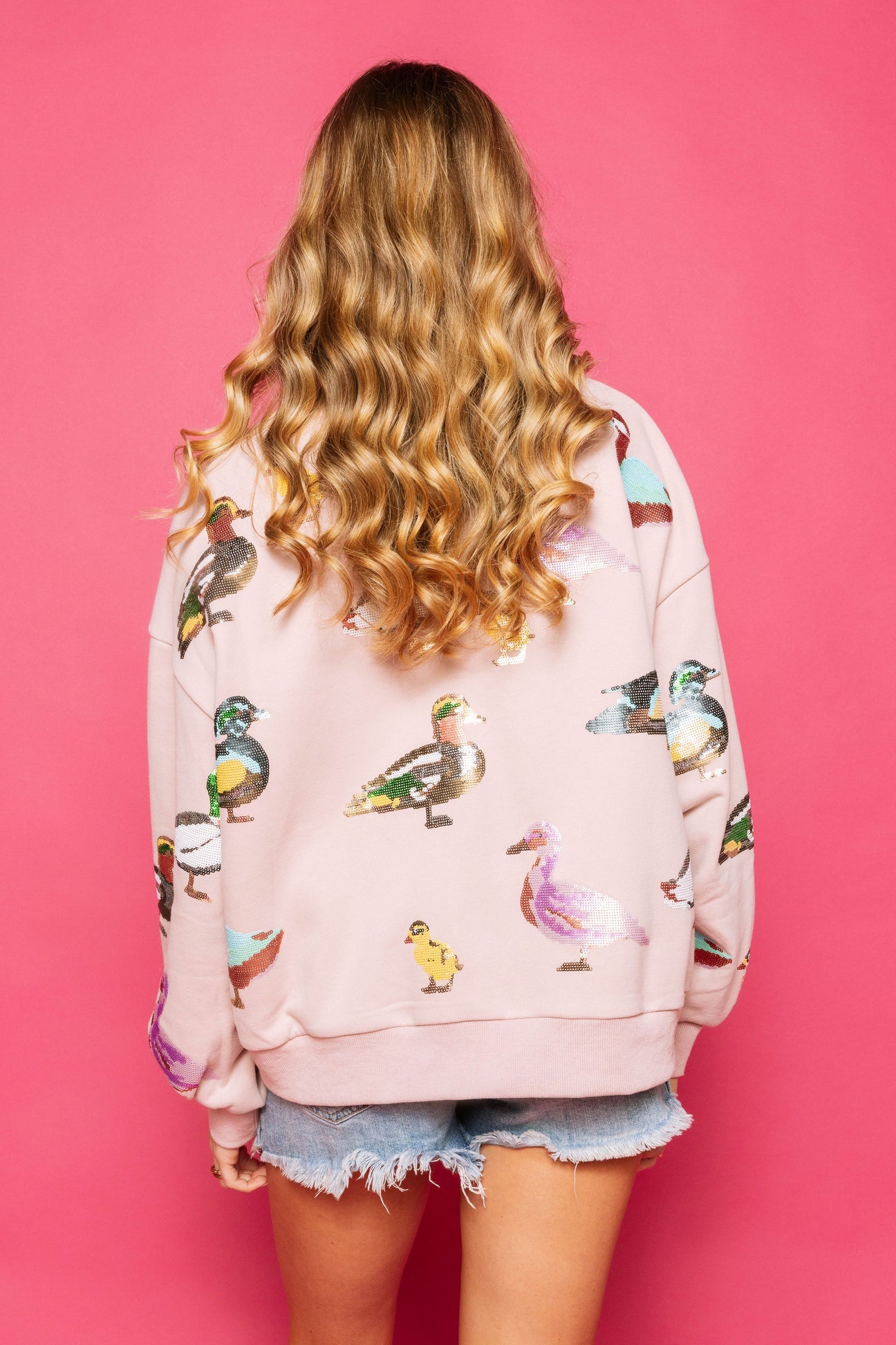 Queen Of Sparkles | Light Pink Scattered Duck Sweatshirt, Assorted sizes