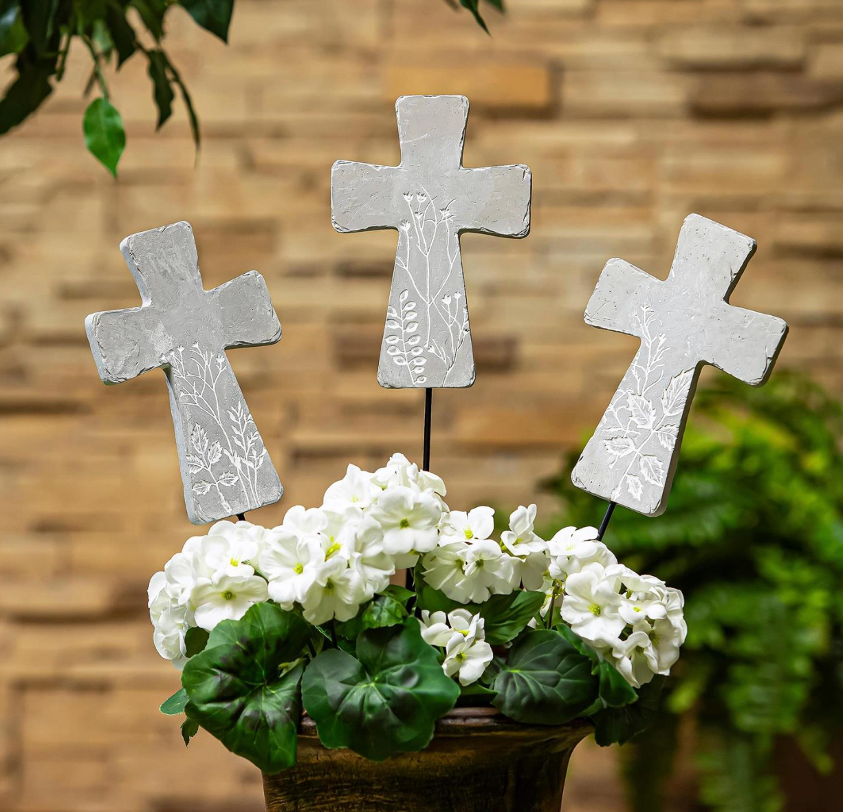 Memorial Garden Stake, Cross Resin Mini Garden Pick