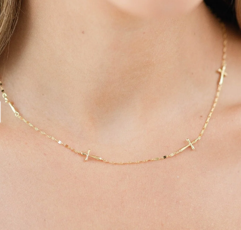 Minimalist Cross Collar Necklace