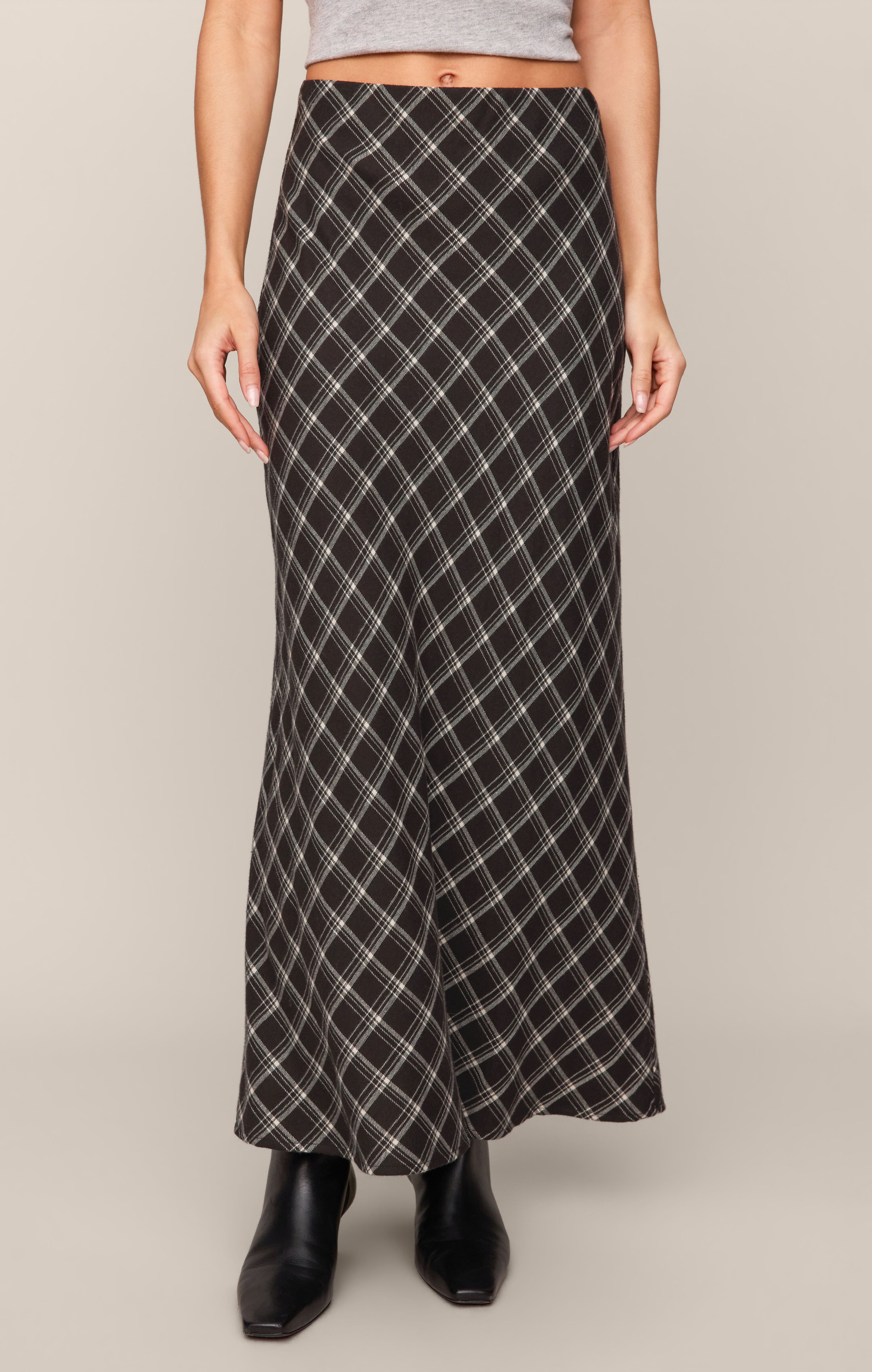 Europa Plaid Maxi Skirt