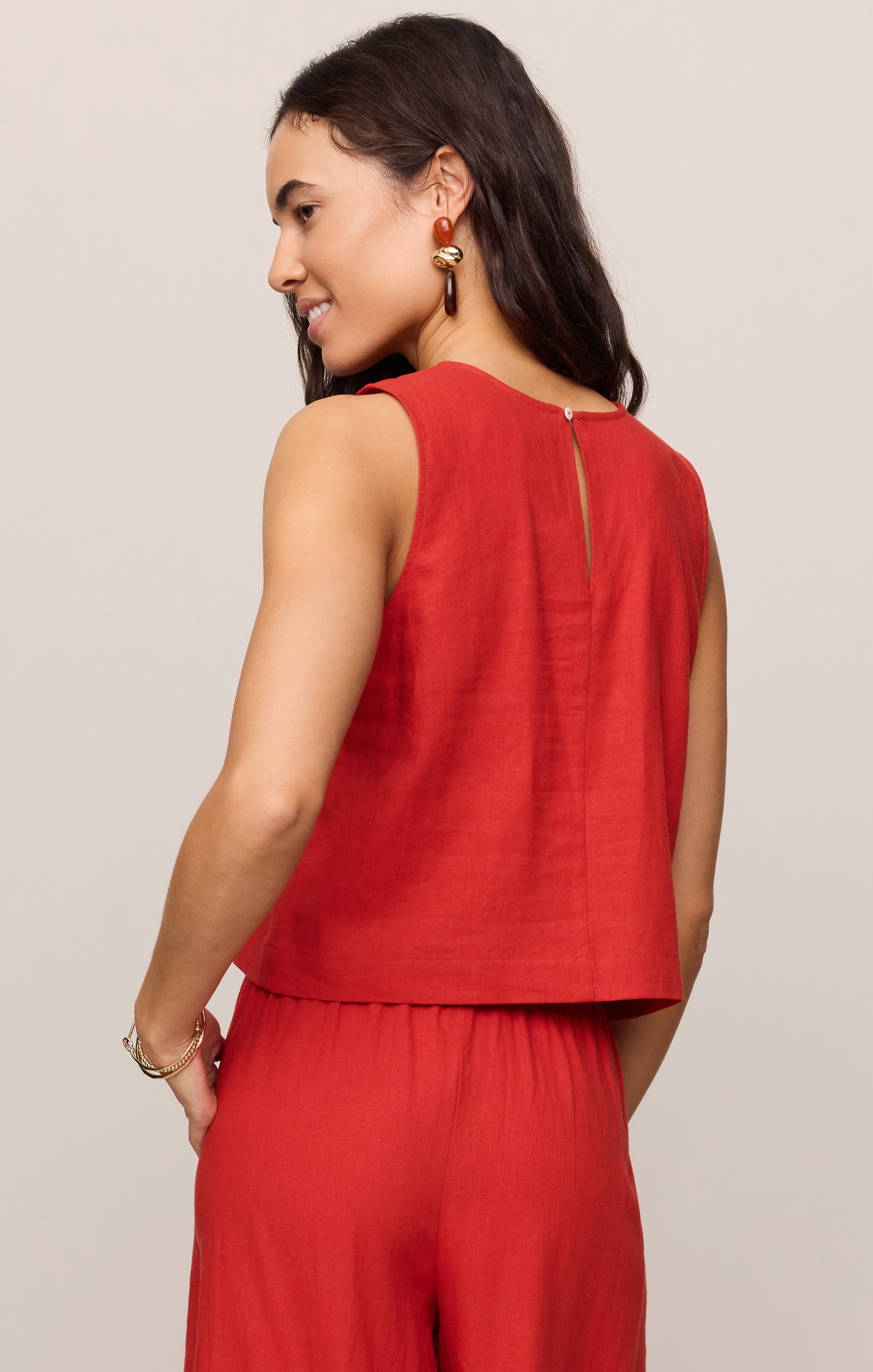 Sloane Linen Cropped Tank, Chili Pepper