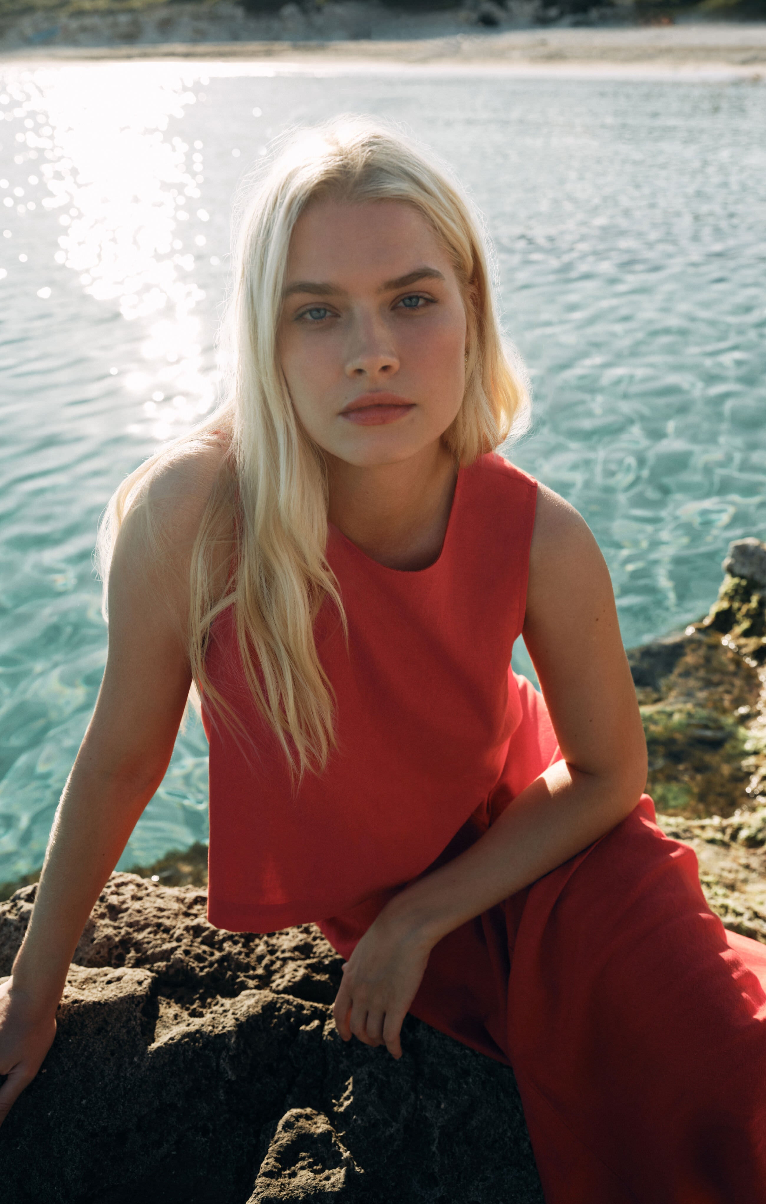 Sloane Linen Cropped Tank, Chili Pepper