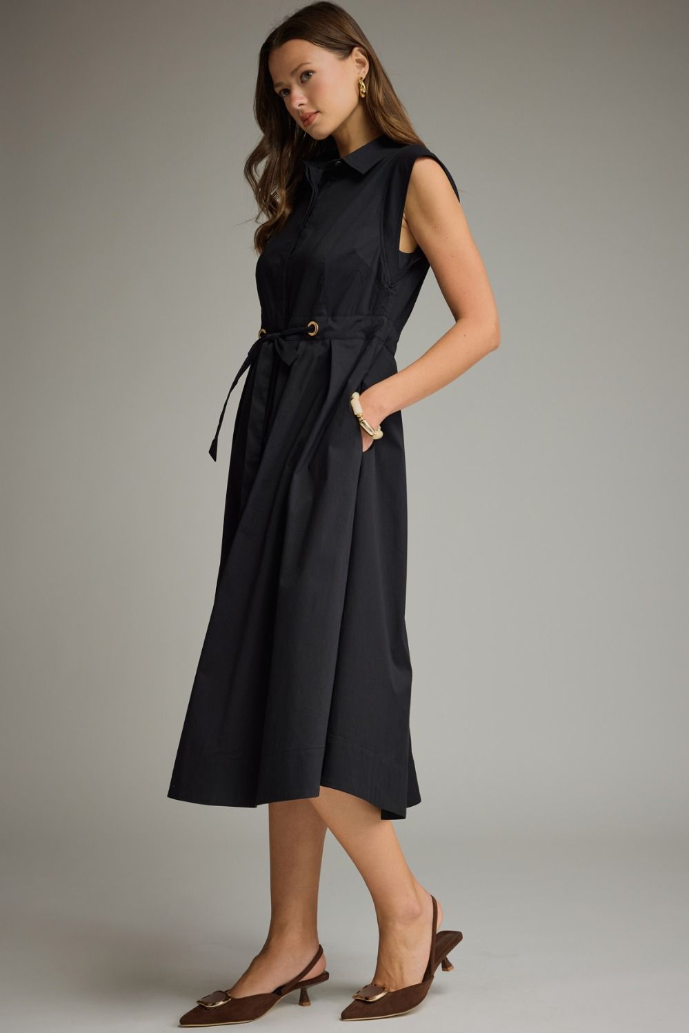 Black Sleeveless Midi Dress