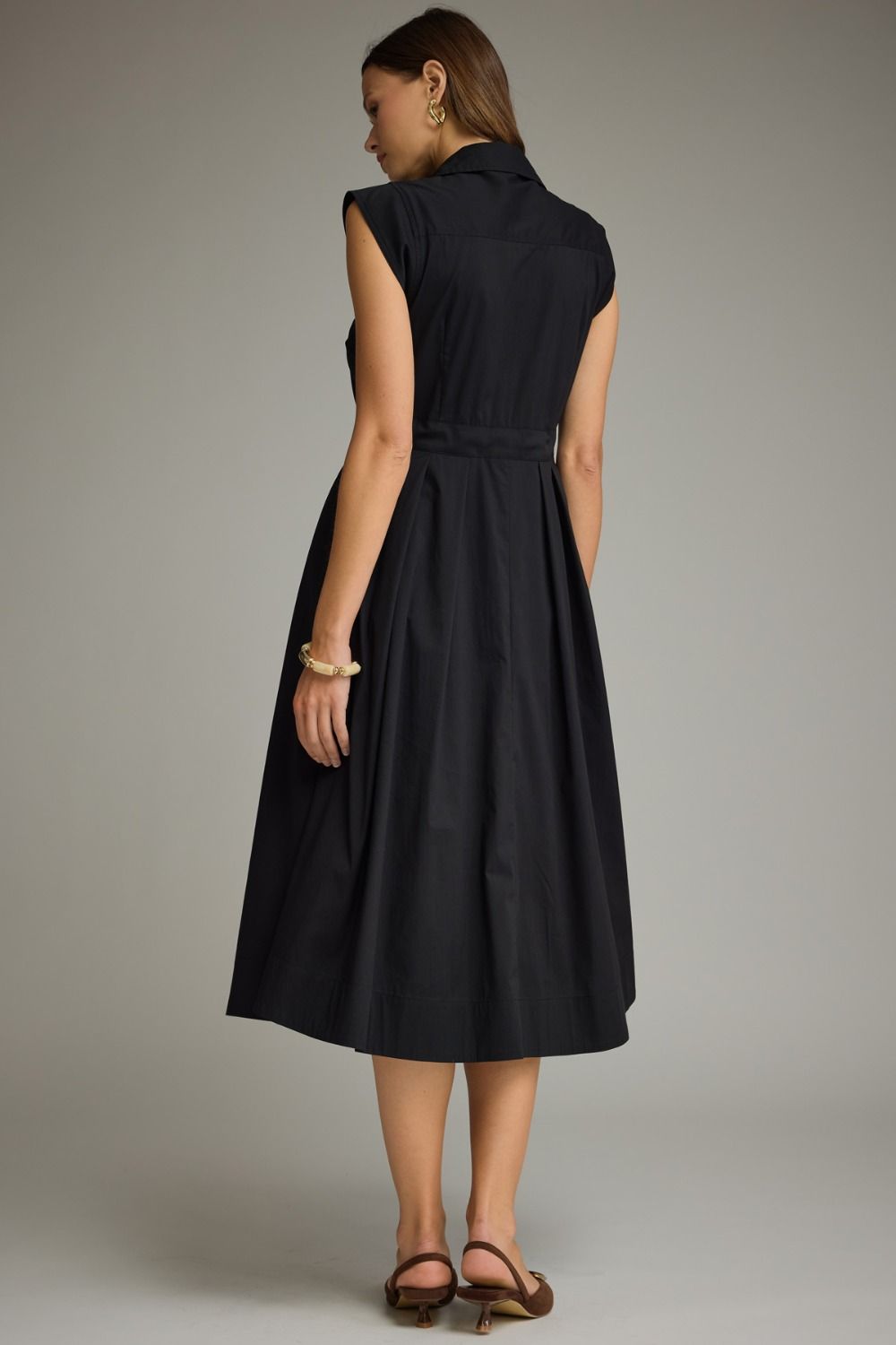 Black Sleeveless Midi Dress