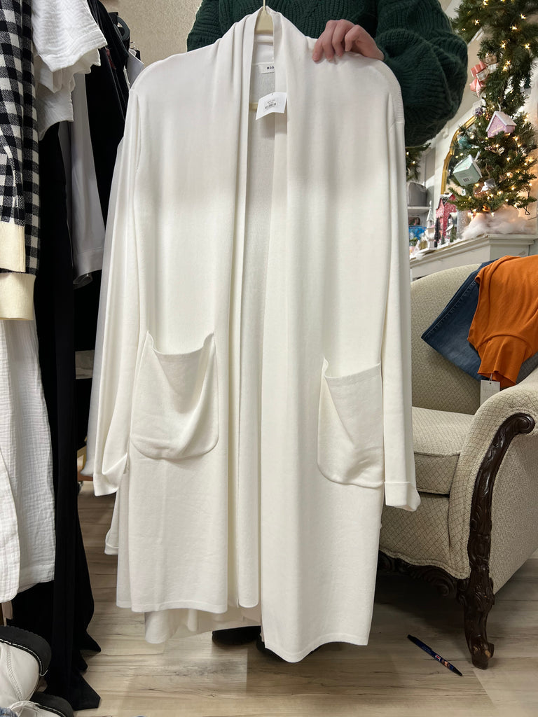 Mod Ref | White Long Cardigan