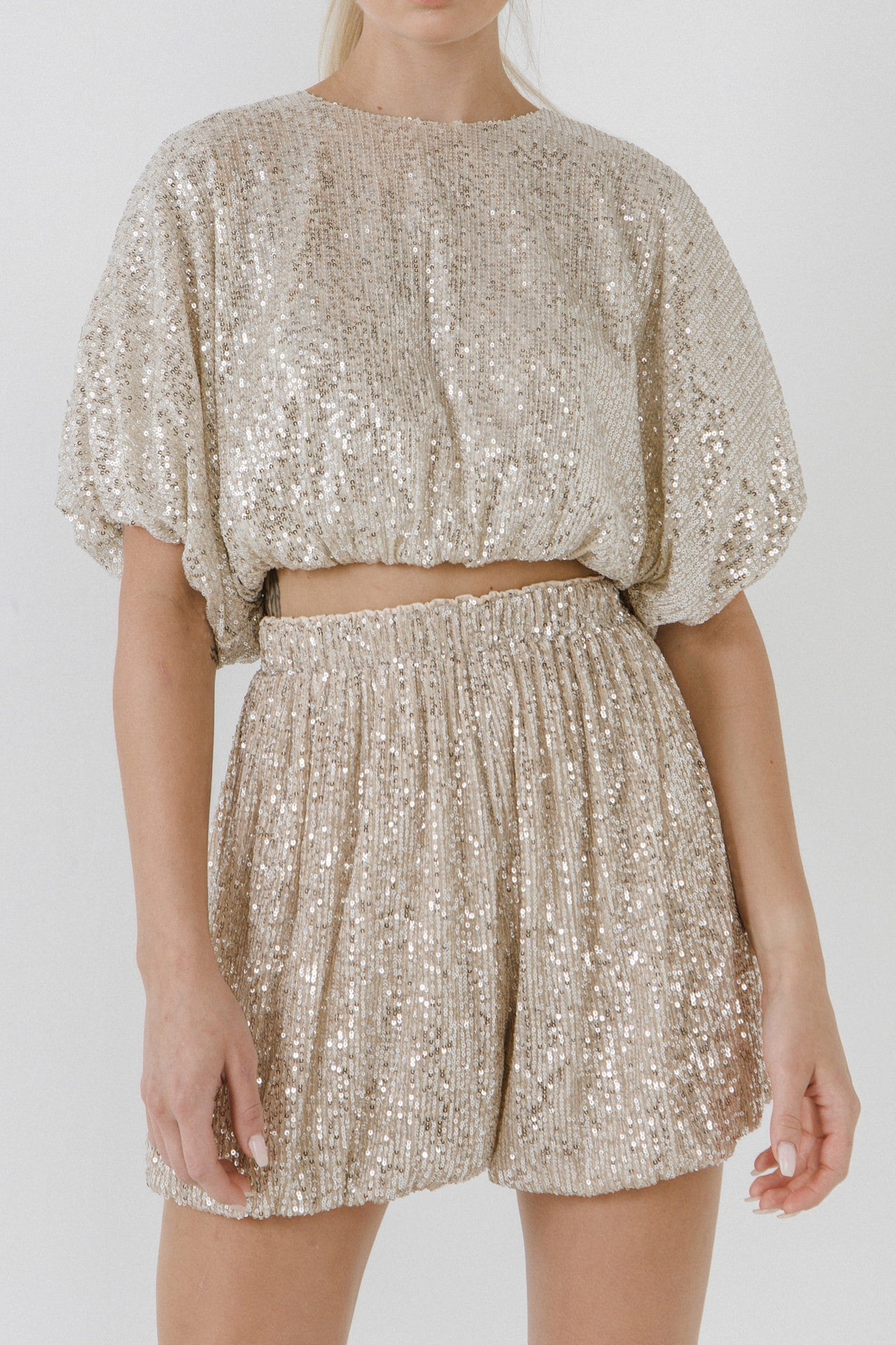 Sequins Cropped Puff Top